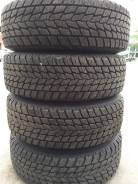 Toyo Winter Tranpath SU-4. Зимние, без шипов, износ: 10%, 4 шт