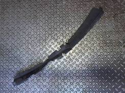 Накладка декоративная (дождевик) Volkswagen Passat 6 2005-2010, правая