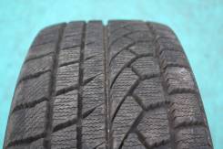Toyo Winter Tranpath M2. Зимние, 2002 год, износ: 10%, 1 шт