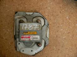 Блок управления airbag. Toyota Cresta, JZX105, JZX100, JZX101, GX100, LX100 Toyota Mark II, JZX105, JZX100, GX100, JZX101, LX100 Toyota Chaser, GX100...