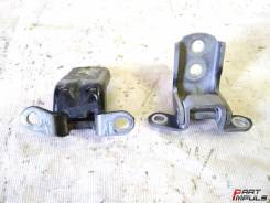 Крепление боковой двери. Nissan: Cube, Cedric, Teana, Presage, Cima, X-Trail, Maxima, Murano, Serena, Leopard, Gloria, Lafesta, Tiida Latio, Tiida Дви...