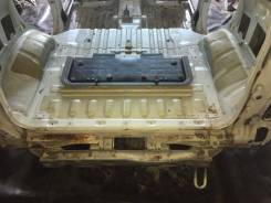 Ванна в багажник. Suzuki Escudo, TD52W