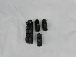 Кнопка стеклоподъемника. Toyota Caldina, ZZT241, AZT241, AZT246, ST246 Двигатели: 1AZFSE, 1ZZFE, 3SGTE