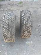Bridgestone Dueler DM-01. Зимние, шипованные, износ: 5%, 2 шт