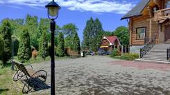 Усадьба в стиле традиционного российского сада. Улица Есенина 53а, р-н Садгород, площадь дома 420 кв. м., водопровод, скважина, отопление электрическо...