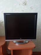 LG. 12" (30 см), технология LCD (ЖК)