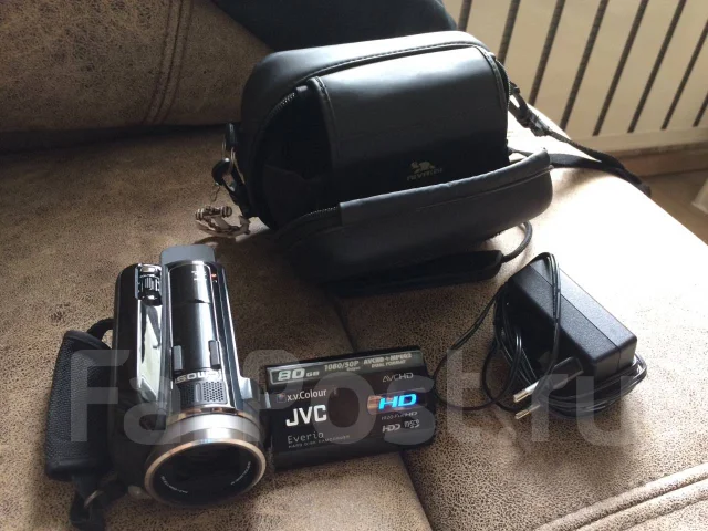 JVC Everio GZ-E100. ��� ����� �� ������������ ����