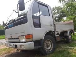 Nissan Atlas. Грузовик . Апарель, 3 000 куб. см., 1 500 кг.
