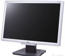 Acer. 19" (48 см), технология LCD (ЖК)