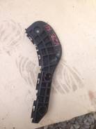 Крепление бампера. Toyota Corolla, NZE141 Toyota Corolla Axio, ZRE144, ZRE142, NZE141, NZE144 Toyota Corolla Fielder, NZE141G, ZRE144, ZRE142, NZE141...