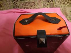 V-moda