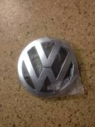 Эмблема решетки. Volkswagen Touareg