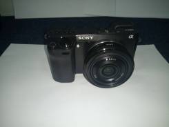 Sony Alpha NEX-7 Kit. 20 и более Мп, зум: 14х и более