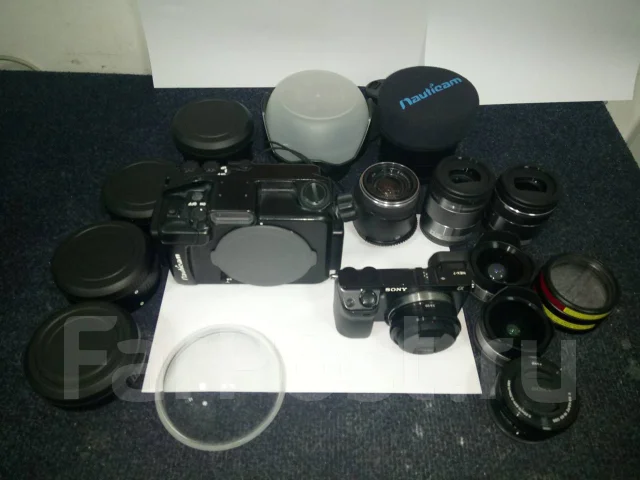 Sony Alpha NEX-7 Kit. 20 � ����� ��, ���: 14� � ����� ����