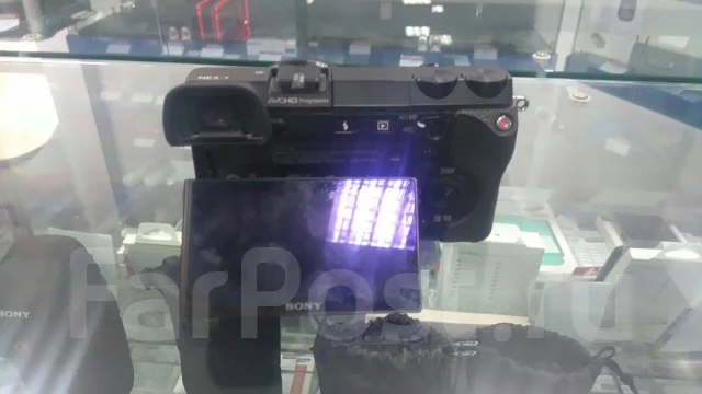 Sony Alpha NEX-7 Kit. 20 � ����� ��, ���: 14� � ����� ����