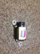 Датчик airbag. Subaru Forester, SG5, SG Двигатели: EJ203, EJ202, EJ205