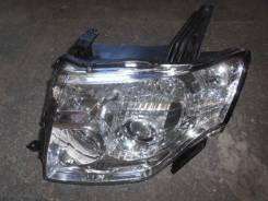 Фара. Mitsubishi Pajero