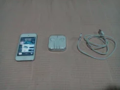 Apple iPod touch 4. ��� �����