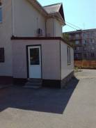 Сдам в аренду. 20 кв. м., улица Фрунзе 51, р-н Центр. Дом снаружи