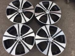 Nissan. 7.0x17, 5x114.30, ET40, ЦО 66,1 мм.