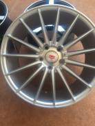 Vossen VFS-2. 8.0x18, 5x114.30, ET40, ЦО 73,1 мм.