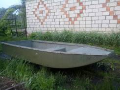 Самодельная модель. длина 3,00 м., двигатель подвесной