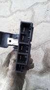 Клемма. Toyota Land Cruiser, UZJ100, UZJ100L, UZJ100W Двигатель 2UZFE