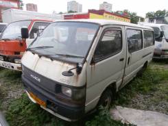 Toyota Hiace. механика, 4wd, 2.8 (95 л.с.), дизель
