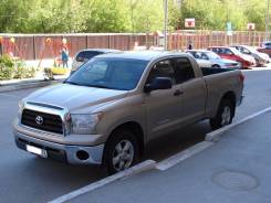 Toyota Tundra. автомат, 4wd, 4.7 (271 л.с.), бензин, 130 тыс. км