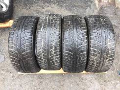 Kumho I'Zen KW22. Зимние, без шипов, износ: 30%, 4 шт