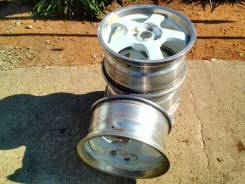 Bridgestone. 7.5x16, 4x114.30, 5x114.30, ET48, ЦО 73,0 мм.