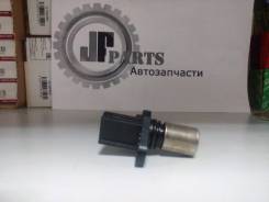 Датчик положения распредвала. Lexus: RX400h, RX300, IS200, ES300, RX350, ES330, HS250h, RX330, IS300 Toyota: 4Runner, Mark II Wagon Blit, Crown, Solar...