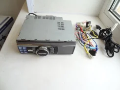 Alpine iDA-X001 ����
