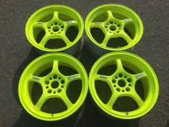 RAYS Gram Lights. 7.5x17, 5x114.30, ET20, ЦО 72,0 мм.