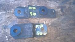 Крепление радиатора. Nissan Terrano, TR50, RR50, LVR50, LR50, R50, PR50, LUR50 Nissan Terrano Regulus, JLR50, JLUR50, JRR50 Двигатели: VQ35DE, QD32TI...