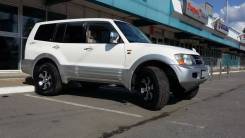 Mitsubishi Pajero. автомат, 4wd, 3.5 (230 л.с.), бензин, 179 000 тыс. км