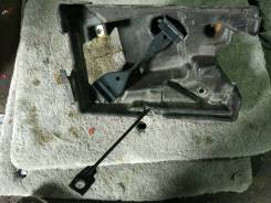 Площадка АКБ с креплением аккумулятора Lexus GS300 GS350 GS430 GS450h. Lexus GS350 Lexus GS300 Lexus GS430 Lexus GS450h