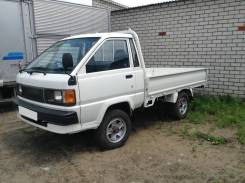 Toyota Town Ace. 4WD, борт 1 тонна, 1 800 куб. см., 1 000 кг.