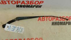Поводок стеклоочистителя передний левый Honda Fit (GD1)