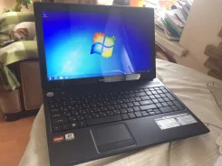 eMachines E642. 15.6", 2,2����, ��� 4 ��, ���� 500���, WiFi, Bluetooth, ����������� �� 2��.