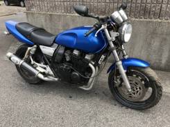 Yamaha XJR 400