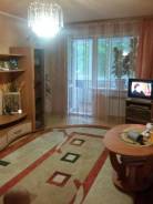 2-комнатная, Славянка, Дружбы 14. 42 кв. м. Комната