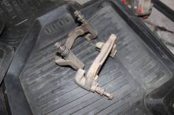 Скоба суппорта. Honda Inspire, UA1, UA2, UA3 Honda Saber, UA1, UA3, UA2