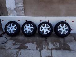 Продам литье с резиной R15. 5x114.30 ET45