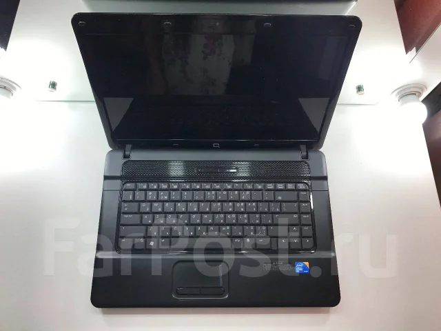 Compaq. 13.4", 2����, ��� 2048 ��, ���� 300���, WiFi: 1, Bluetooth: 1, ����������� �� 4��. ����