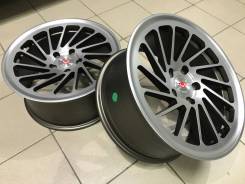 Vossen. 8.0x17", 5x112.00, 5x114.30, ET35, ЦО 73,1 мм.