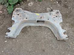 Балка поперечная. Renault Megane, LM1B, BM, EM, KM, KM02, KM05, KM0C, KM0F, KM0G, KM0H, KM0U, KM13, KM1B, KM1F, KM2Y, LM05, LM1A, LM2Y Двигатели: F4R...