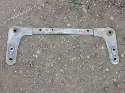 Балка поперечная. Renault Megane, BM, EM, KM, KM02, KM05, KM0C, KM0F, KM0G, KM0H, KM0U, KM13, KM1B, KM1F, KM2Y, LM05, LM1A, LM2Y, LM1B Двигатели: F4R...