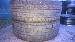Bridgestone ST30. Зимние, без шипов, 2011 год, износ: 40%, 2 шт