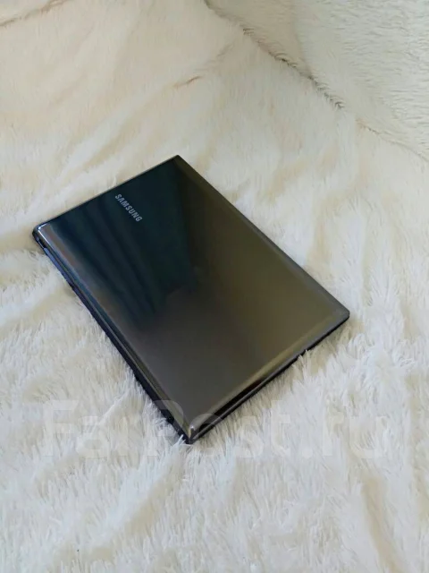 Samsung R425. 14", 2,2����, ��� 2048 ��, WiFi: 1 ����